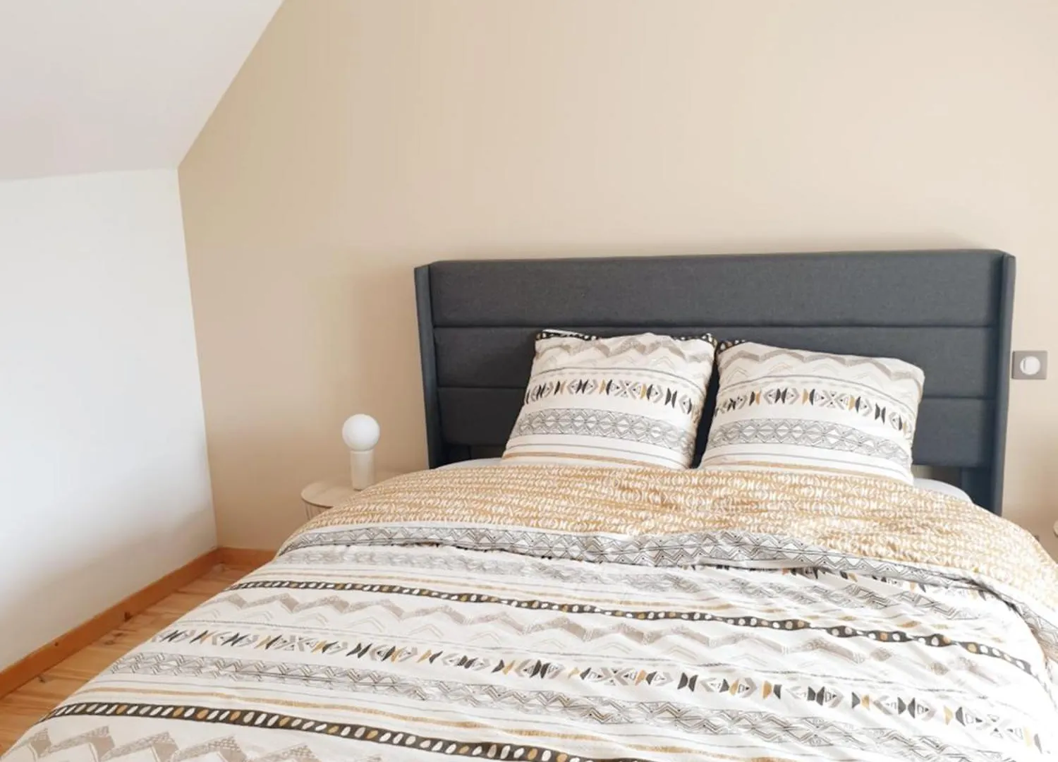 بيت للعطل فيلا Grande Longere Renovee Pour 10 Personnes Tréogat